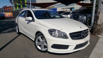 2014 MERCEDES-BENZ A180